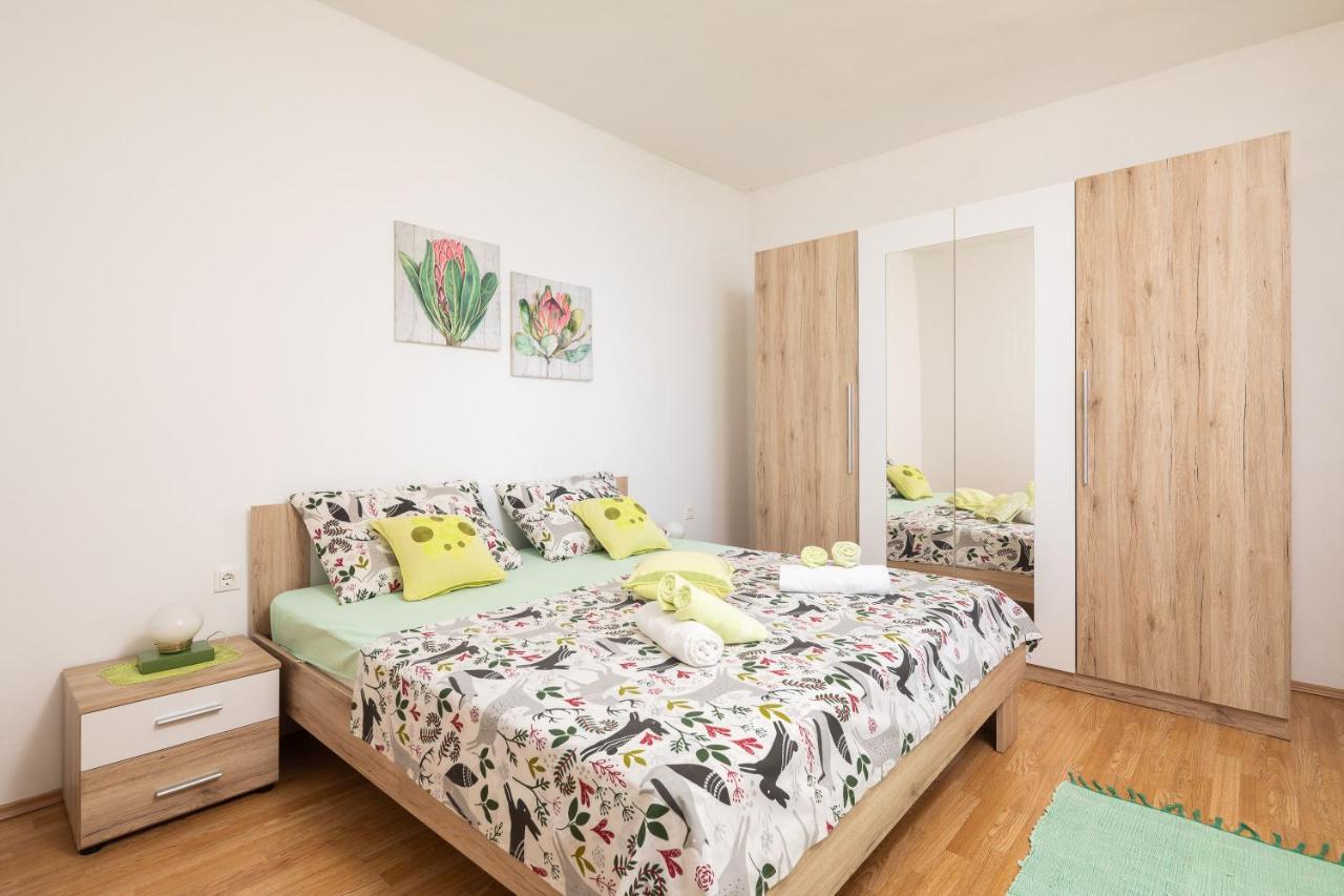 דוגי ראט Sky Way Apartments מראה חיצוני תמונה