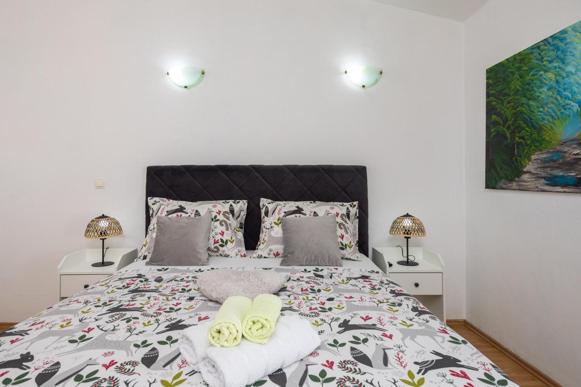 דוגי ראט Sky Way Apartments מראה חיצוני תמונה